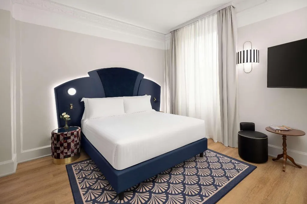 Double or Twin DELUXE Room, Anglo American Hotel Florence, Curio Collection, Florence