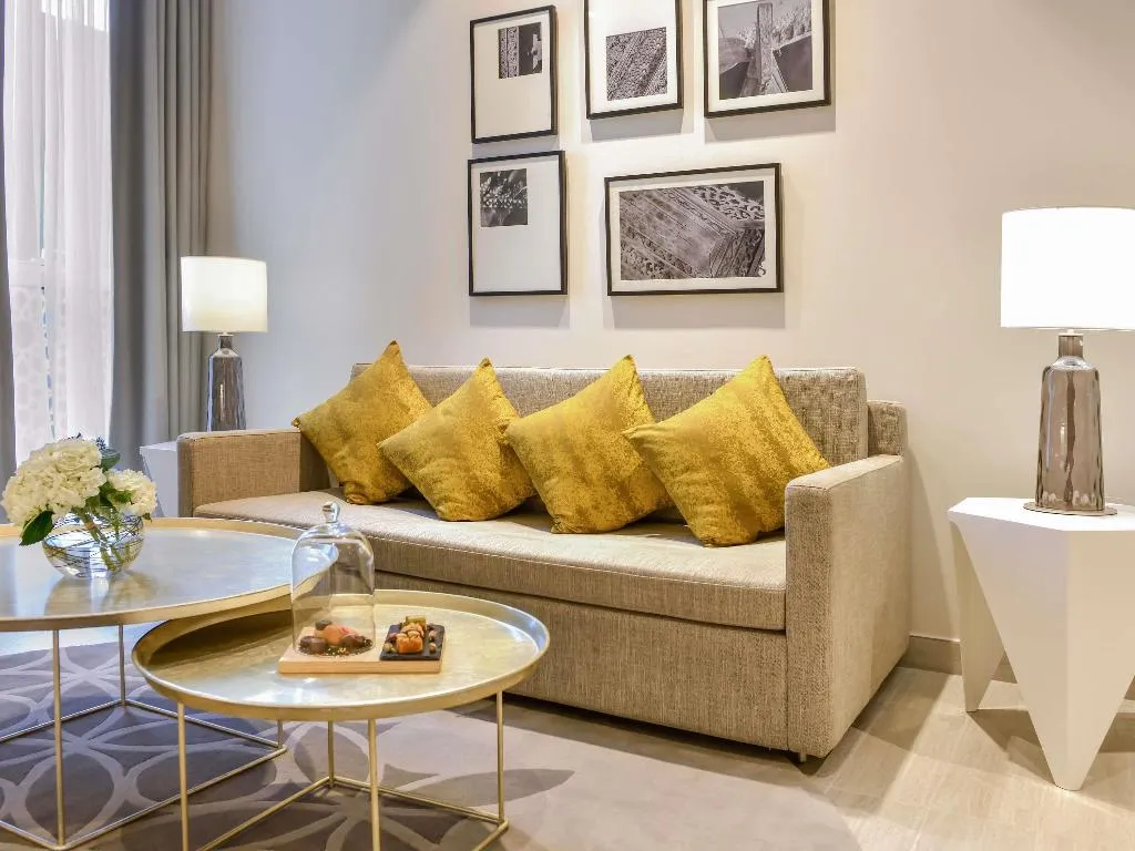 JUNIOR SUITE ONE BEDROOM Room, Grand Mercure Dubai City, Dubai