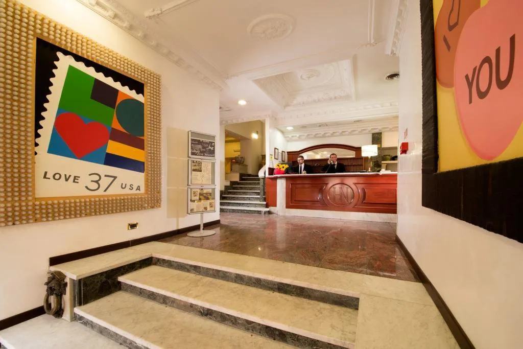Lobby, Nizza, Rome