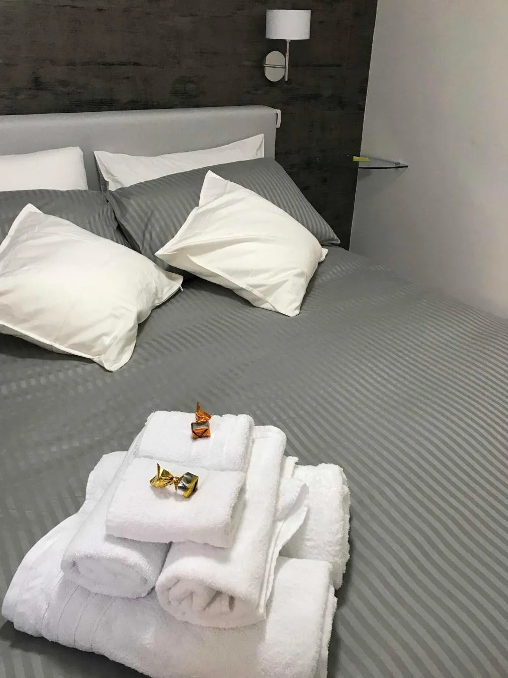 Room, Terrazza Aragon, Naples