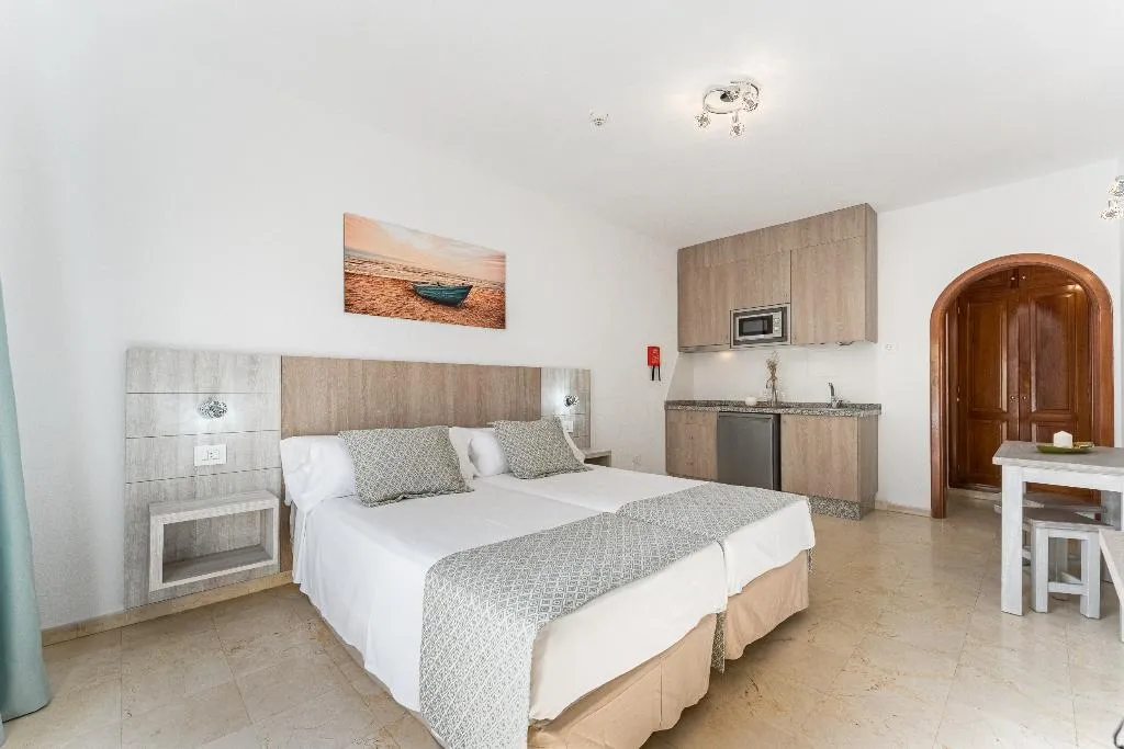 STUDIO CAPACITY 2 Room, klayman Olivina Aparthotel, Tenerife
