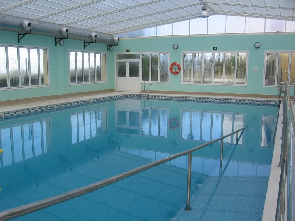 Pool, Sierra Luz, Seville