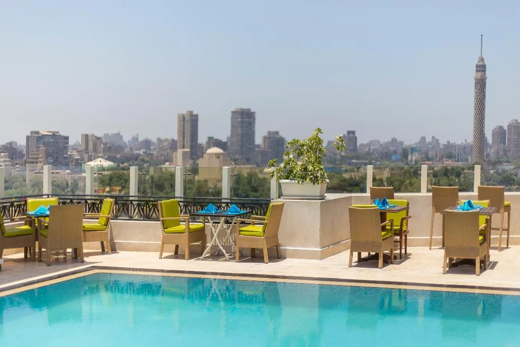 Pool, Kempinski Nile Hotel Garden City Cairo, Cairo