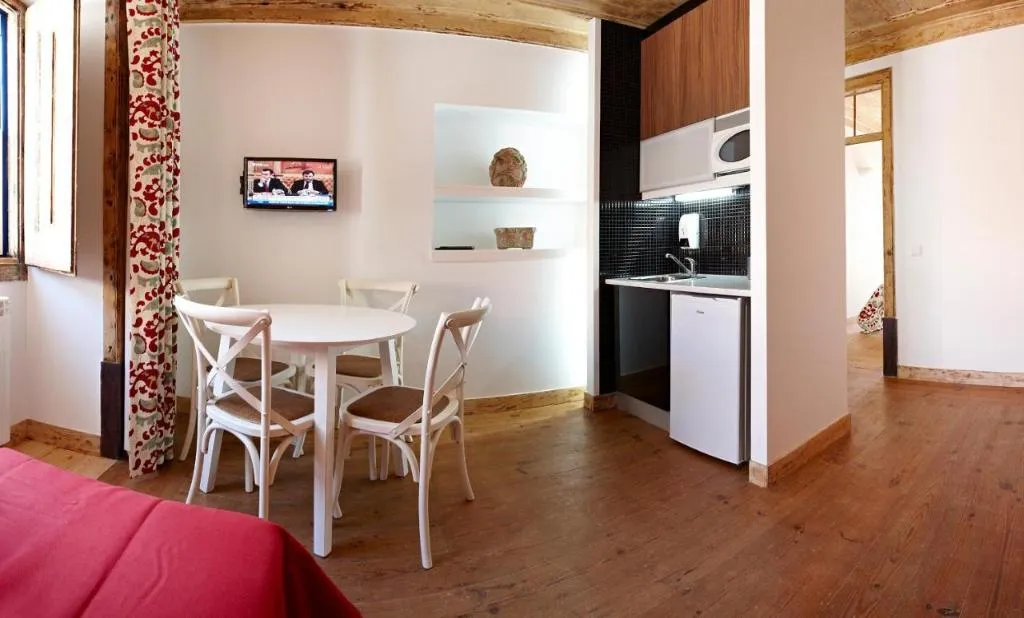Lobby, Casa das Aguarelas, Lisbon