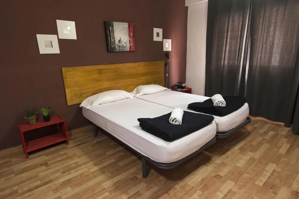 FAMILY ROOM STANDARD Room, Break N Bed Hostel, Barcelona