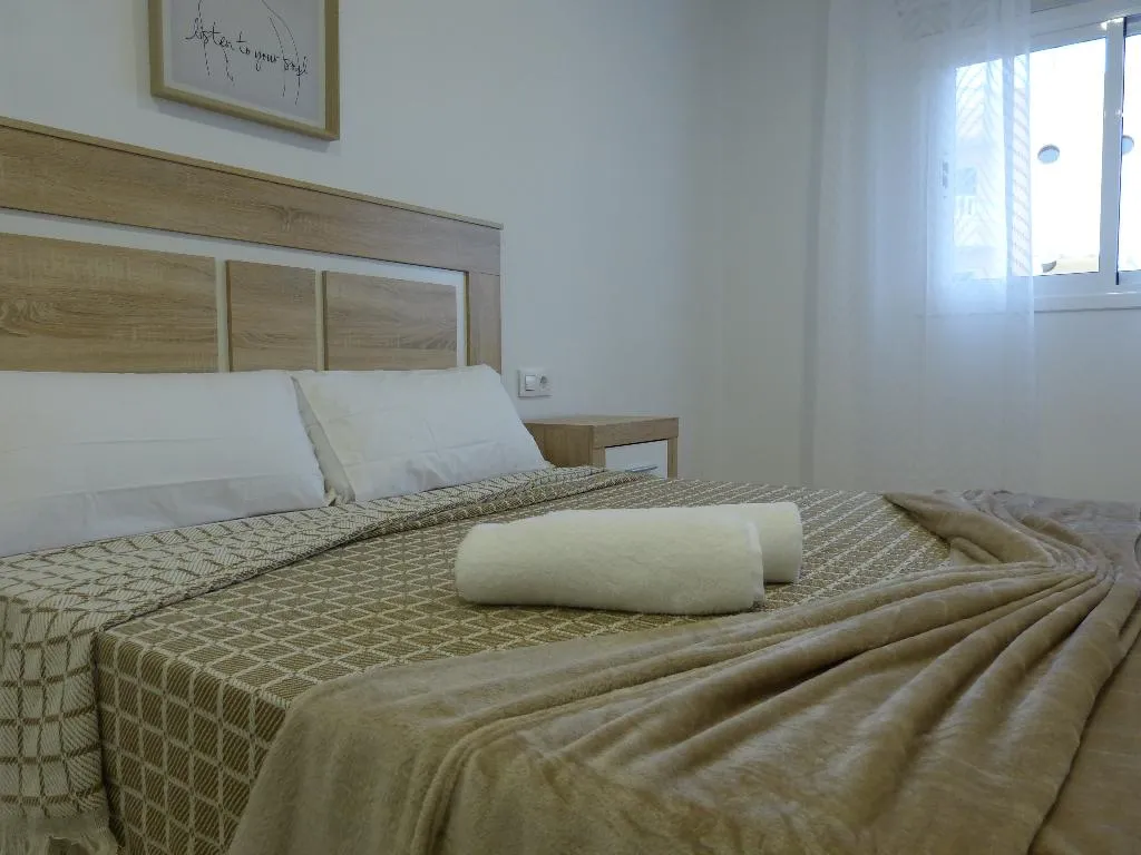 APARTMENT SEA VIEW TWO BEDROOMS Room, Suncanarias Cristal Playa De La Arena, Tenerife