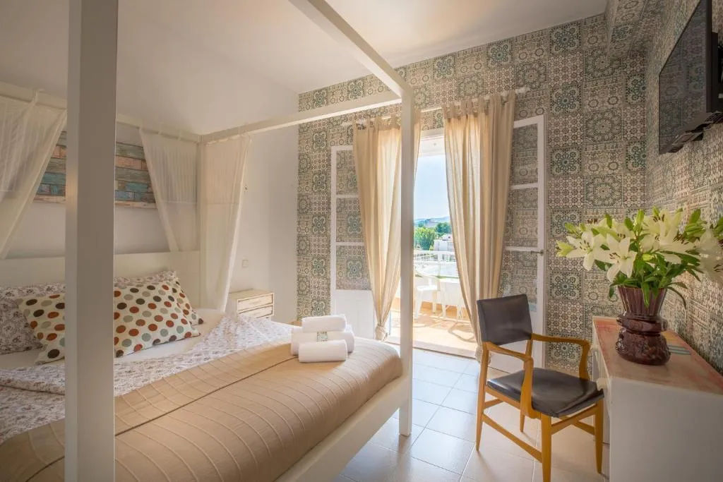 Double or Twin SEA VIEW WITH BALCONY Room, Bella Colina I Vintage Hotel 1953, Majorca