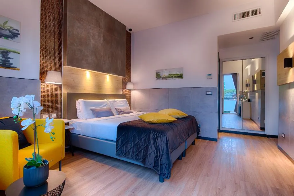 DOUBLE SUPERIOR WITH TERRACE Room, Raganelli, Rome
