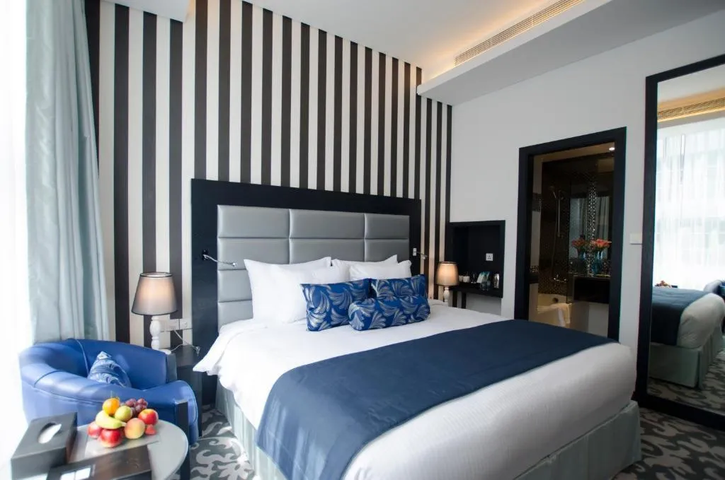 SINGLE CLUB Room, Signature 1 Hotel Tecom, Dubai