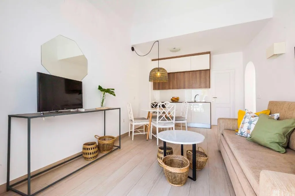 APARTMENT TWO BEDROOMS Room, Lagos de Fañabe, Tenerife