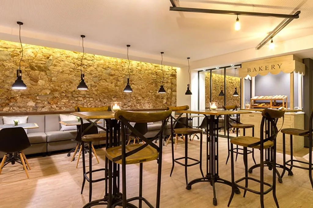 Restaurant, Hotel Well And Come, Barcelona