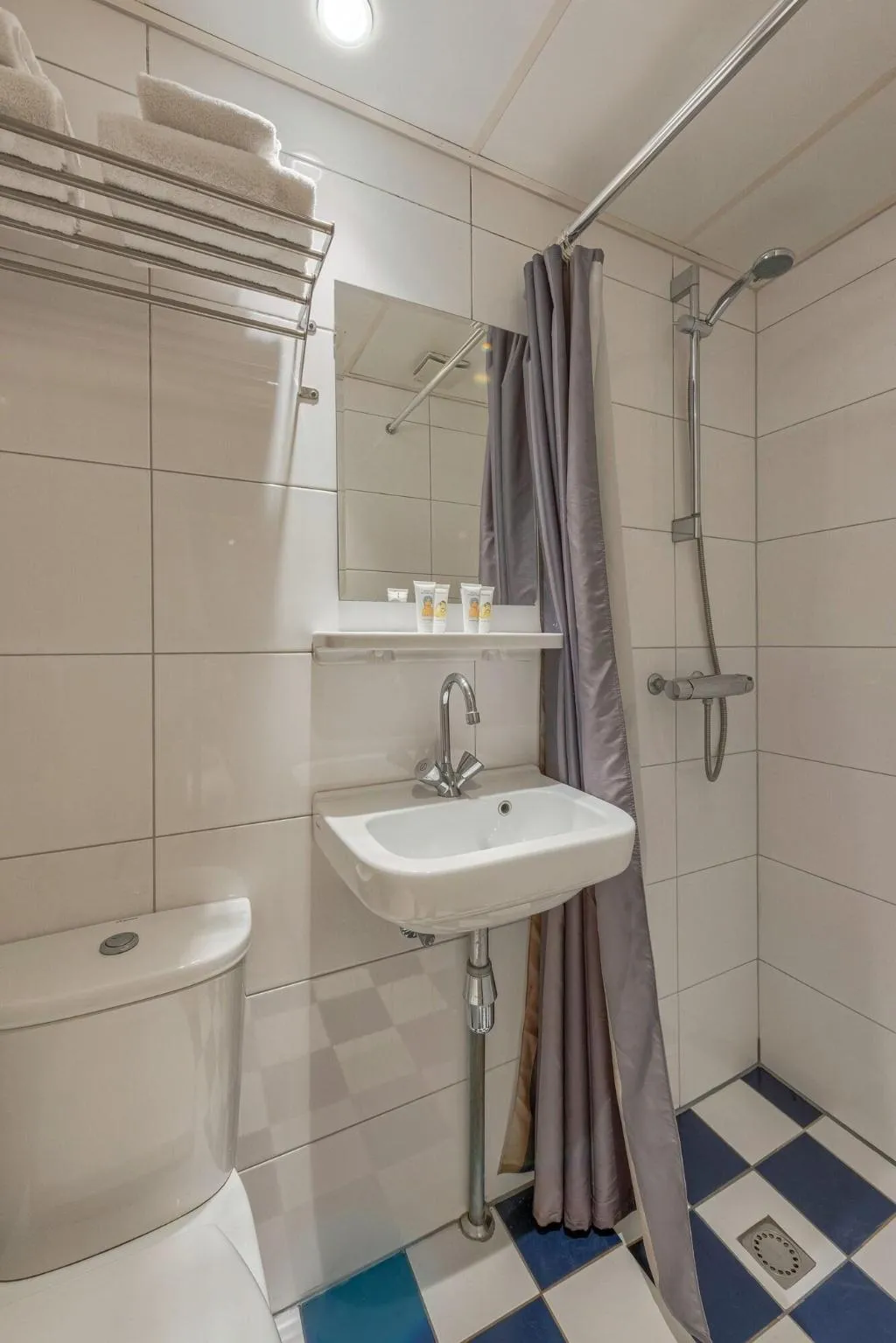 SINGLE STANDARD Room, Hotel Damsquare, Amsterdam