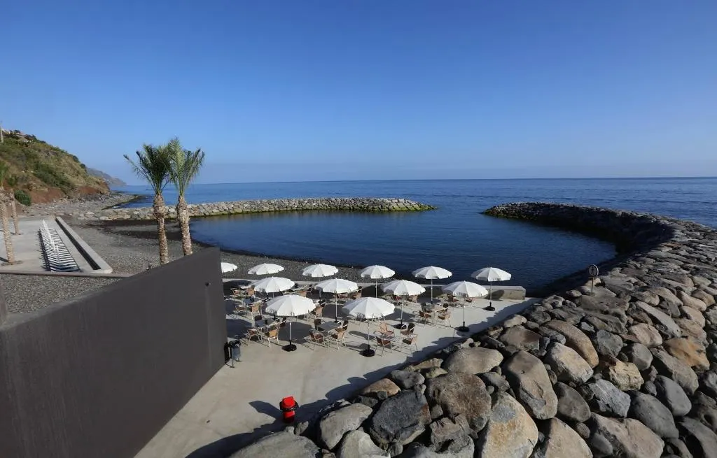 Beach, Saccharum Resort, Madeira