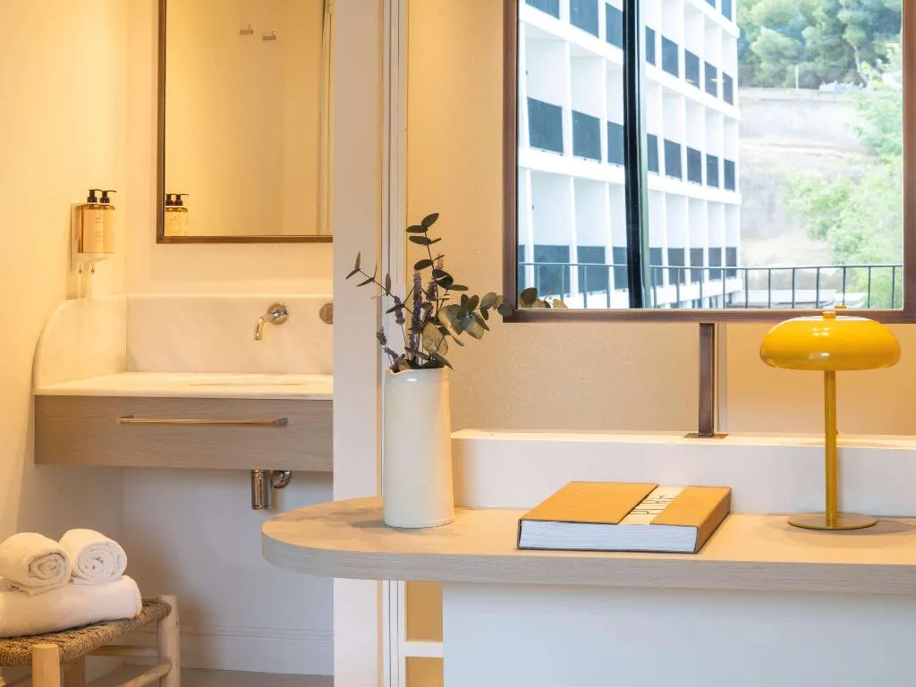 Room WITH TERRACE Room, Mercure Benidorm, Costa Blanca