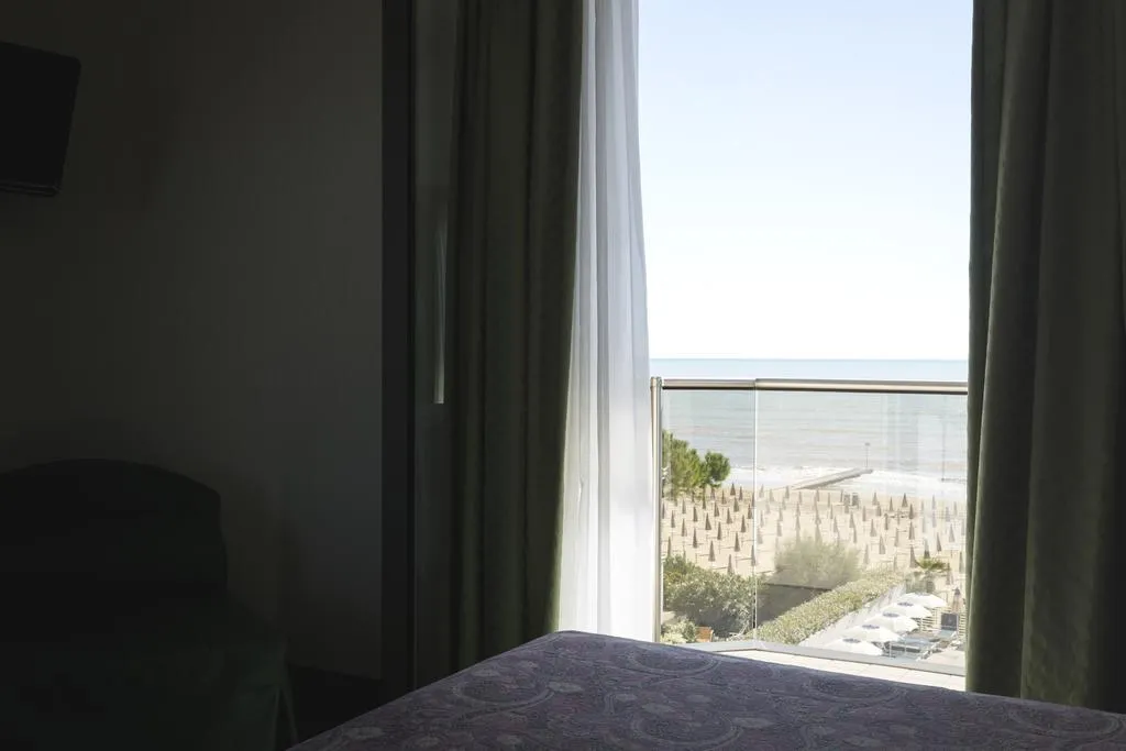General view, Hotel Cambridge, Venice
