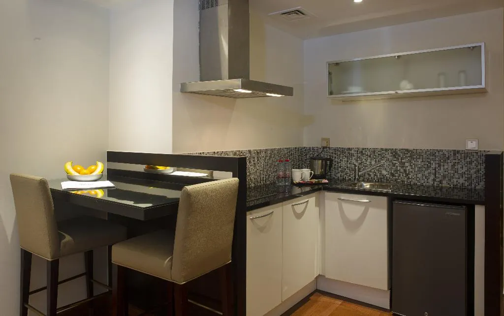 Double or Twin DELUXE Room, Number One Tower Suites, Dubai