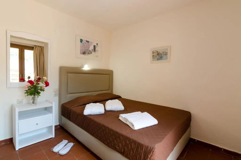 VILLA WITH PRIVATE POOL Room, Magia Village Resort, Crete
