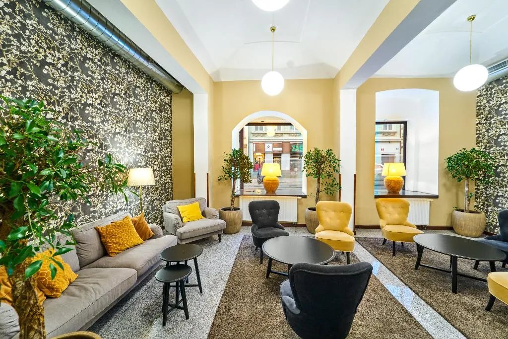 Lobby, EA Hotel Victoria, Prague