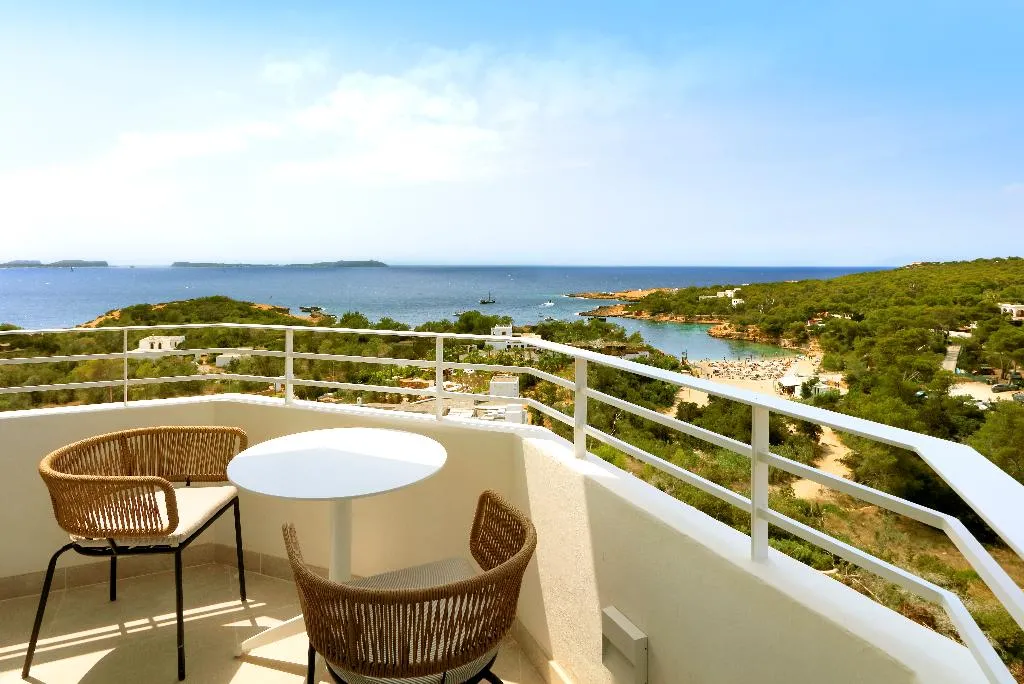 SUITE SEA VIEW Room, TRS Ibiza Hotel, Ibiza