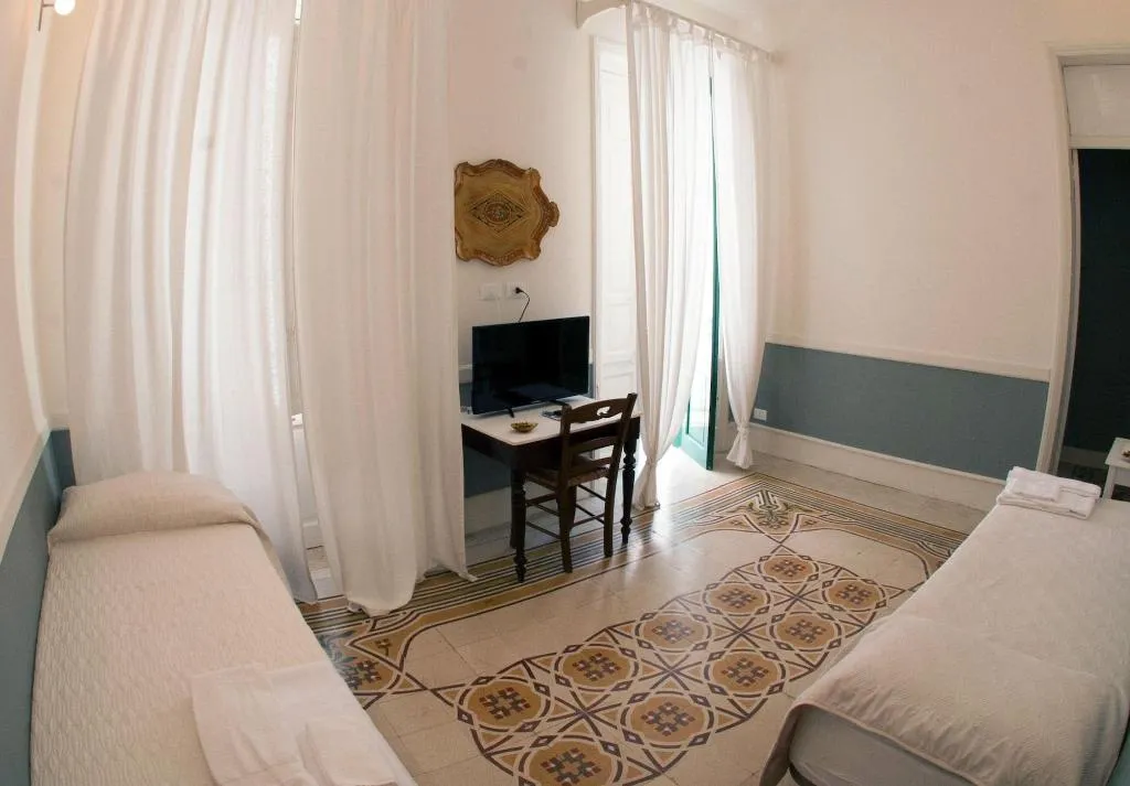 Room, B&B Trapani Granveliero, Palermo