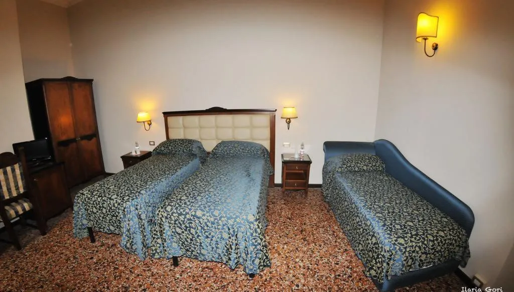 Room, HHB Hotel, Florence