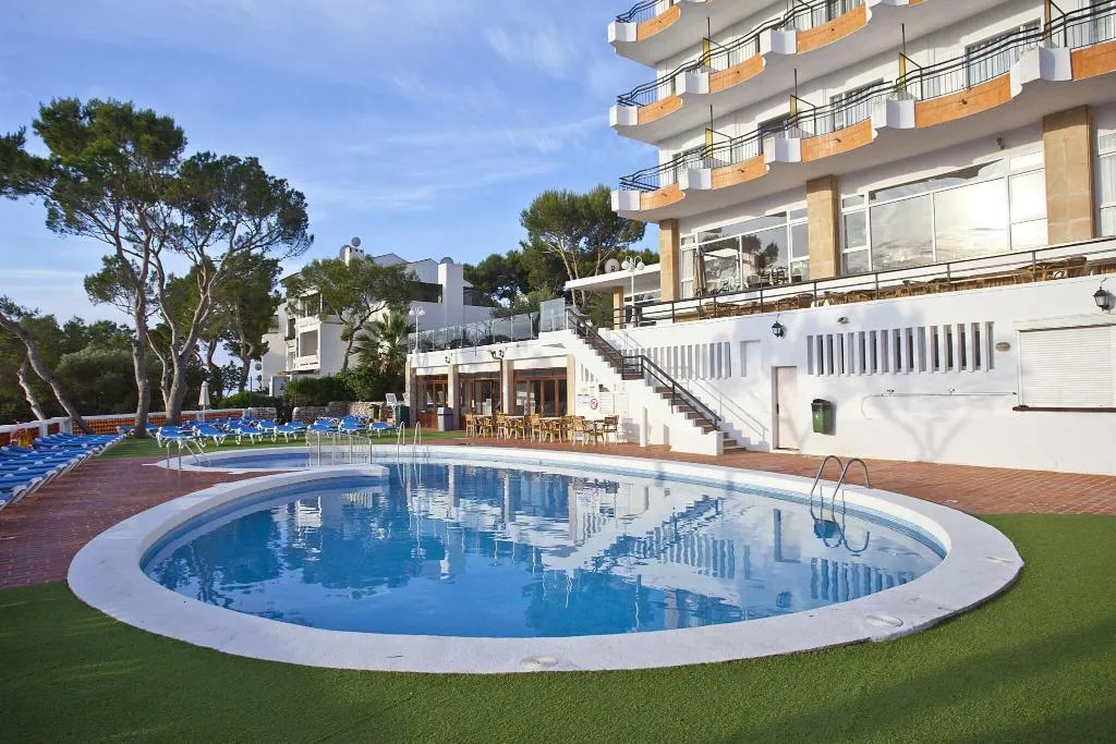 Terrace, Cala Ferrera, Majorca