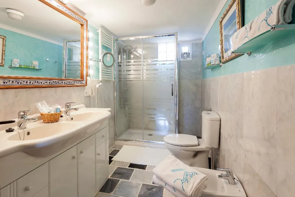 JUNIOR SUITE DELUXE Room, Es Revellar Art Resort, Majorca
