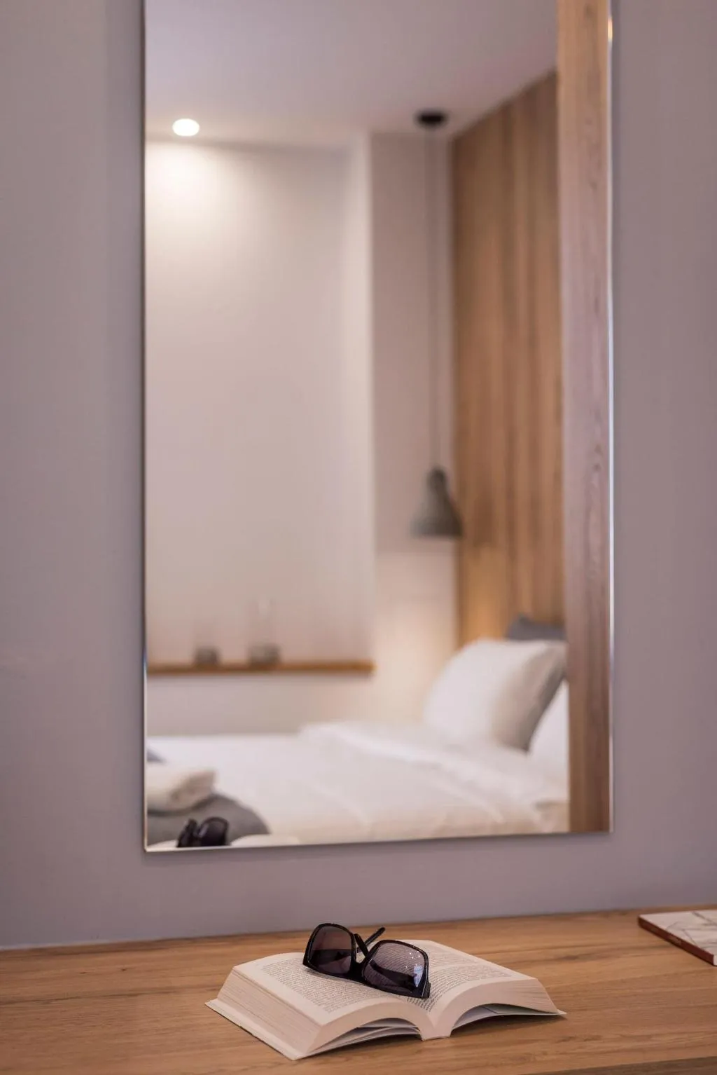 Room, Central City Hotel, Crete