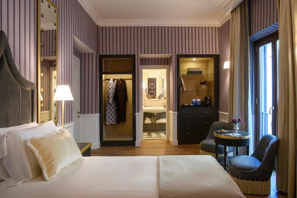 QUADRUPLE DELUXE Room, Il Tornabuoni The Unbound Collection by Hyatt, Florence