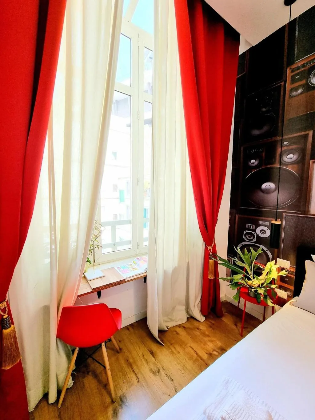 Room, Daily Napoli, Naples