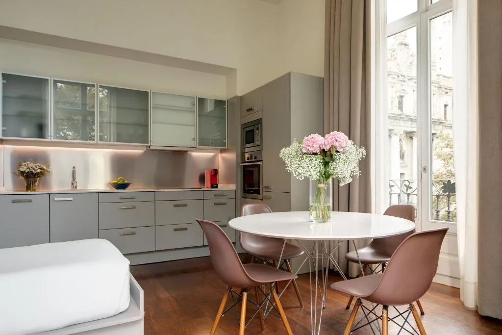 FAMILY ROOM STANDARD Room, Duquesa Suites, Barcelona