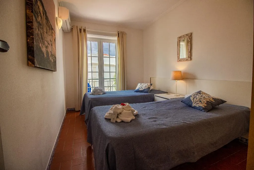 APARTMENT THREE BEDROOMS Room, Old Village & Prestige, Algarve