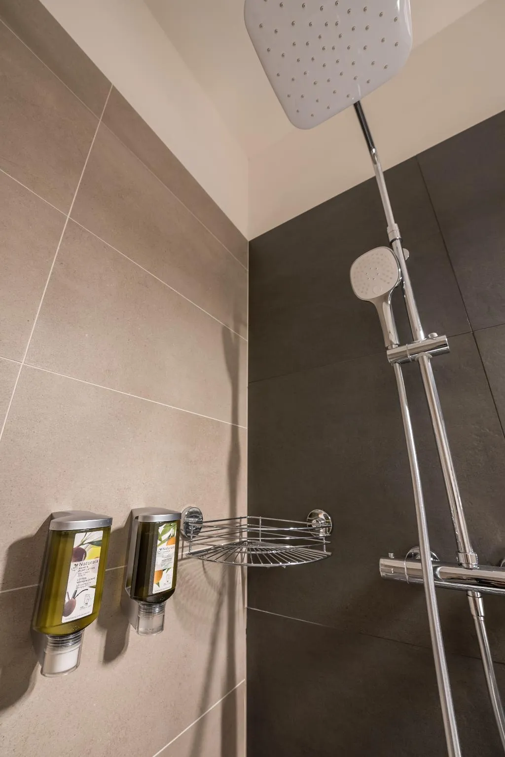 APARTMENT ONE BED Room, Letna Garden Suites, Prague