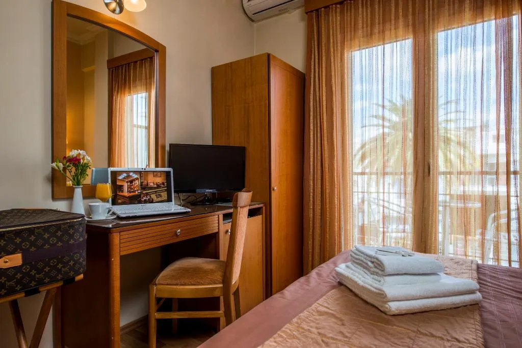 DOUBLE STANDARD Room, Lakonia, Athens