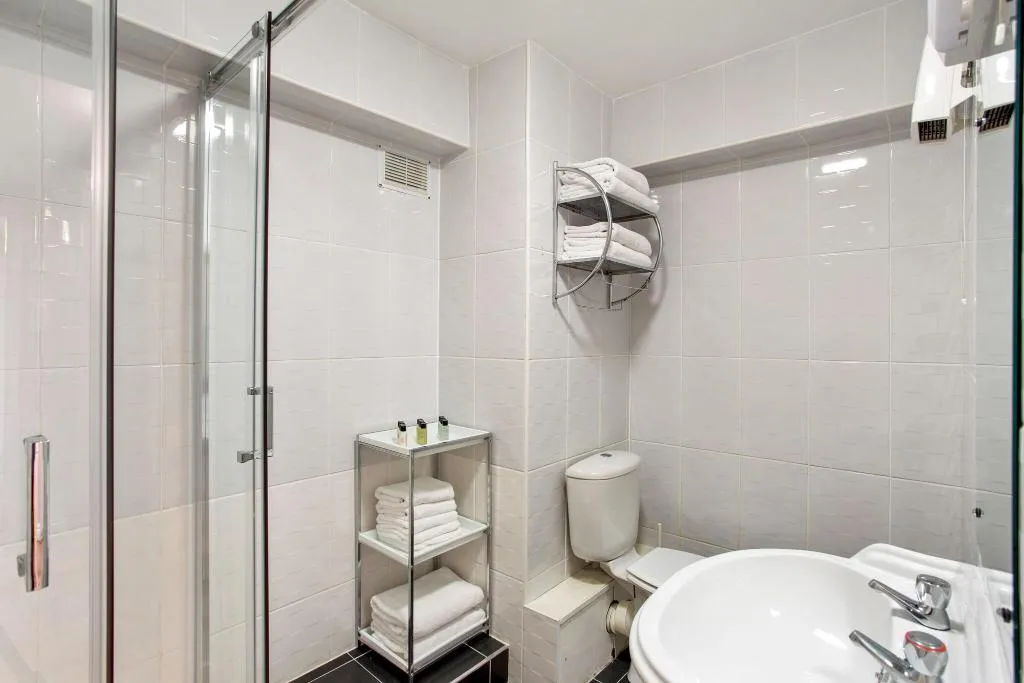 APARTMENT CAPACITY 6 Room, Drury Court Hotel, Dublin