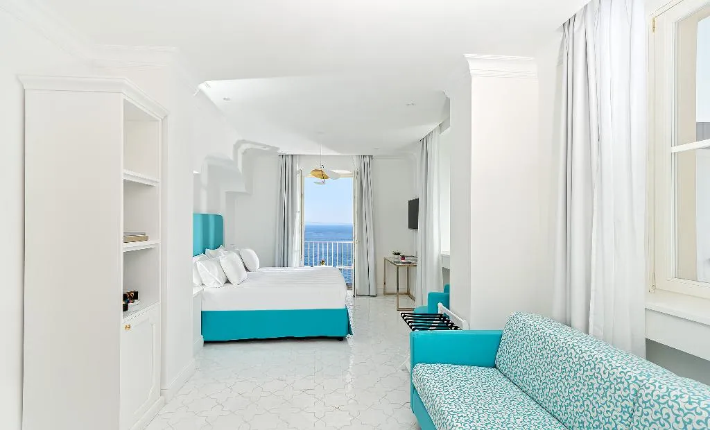 JUNIOR SUITE DELUXE Room, Lorelei Londres, Naples