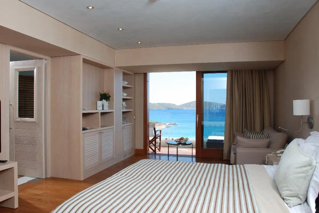 SUITE DELUXE SEA VIEW Room, Elounda Bay Palace, Crete