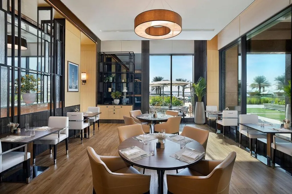 Restaurant, Marriott Resort Palm Jumeirah Dubai, Dubai