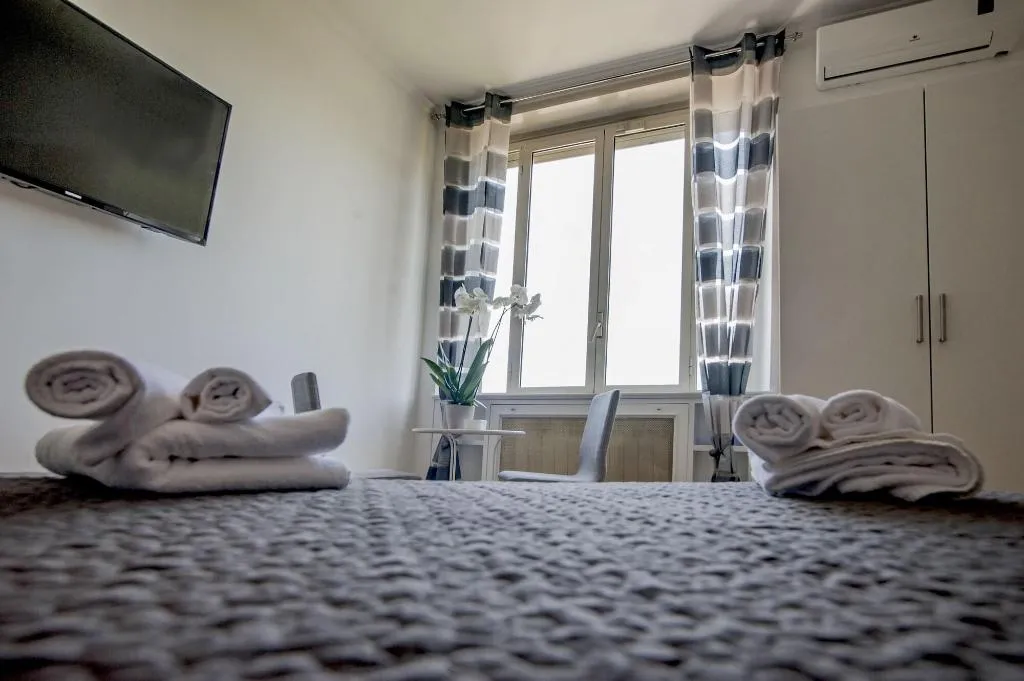 Room, Guest House Vignola, Rome