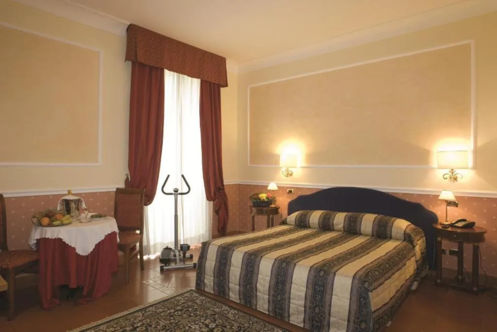 JUNIOR SUITE CAPACITY 2 Room, Antico Palazzo Rospigliosi, Rome
