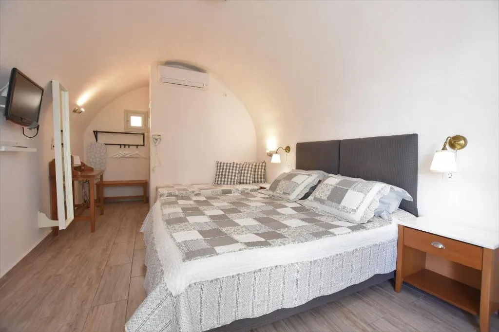 Room, Rodakas Hotel, Santorini