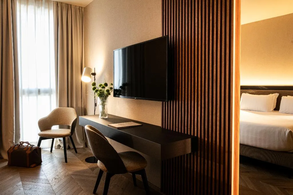 DOUBLE EXECUTIVE Room, Litta Palace, Milan