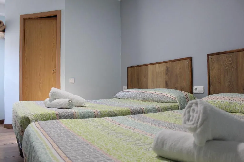 Room, L'Hostalet d'Arenys de Mar, Barcelona
