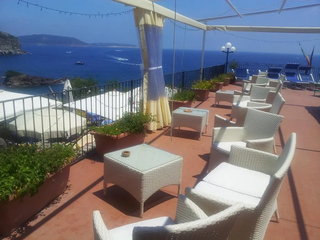 General view, Hotel La Ninfea, Naples