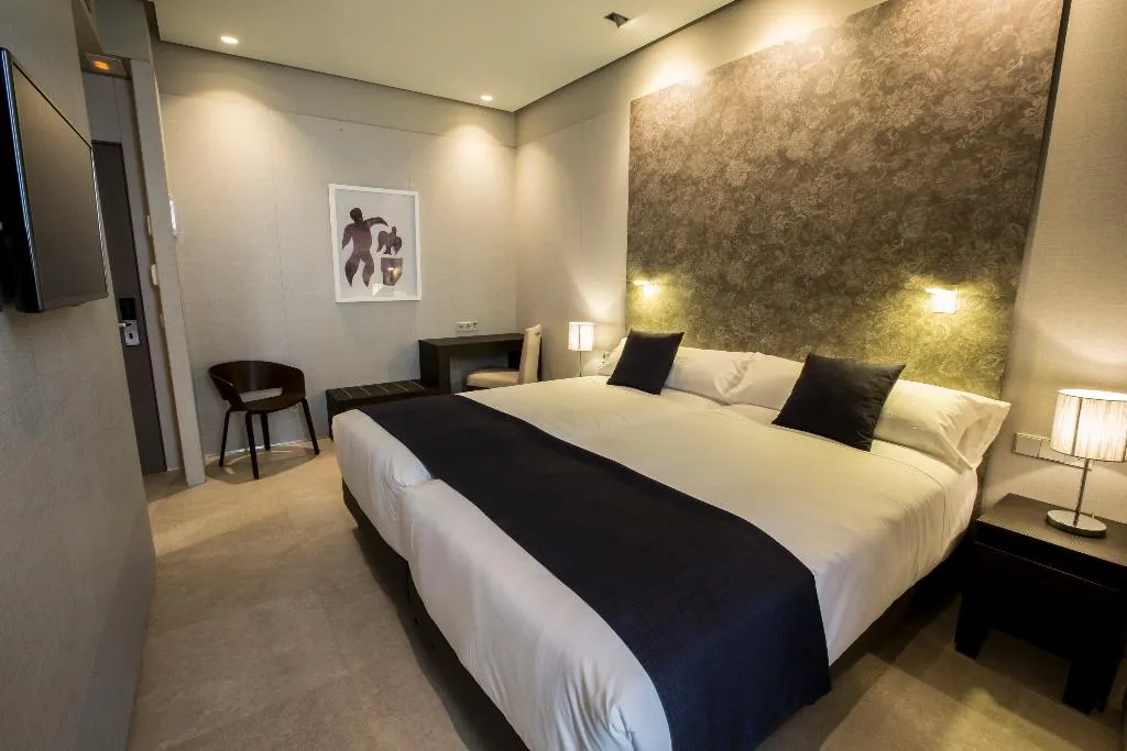 SINGLE STANDARD Room, Vincci Mercat, Valencia