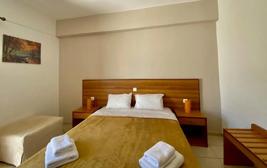 STUDIO CAPACITY 2 Room, Manolis Apartments, Crete