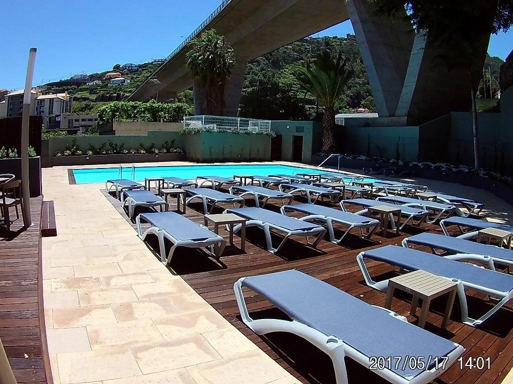 Pool, Santa Cruz Village Hotel, Madeira