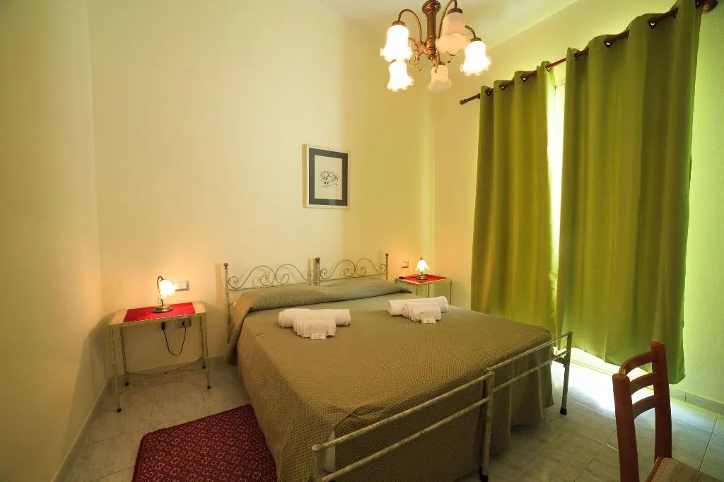 Room, Villa Alberta, Cagliari