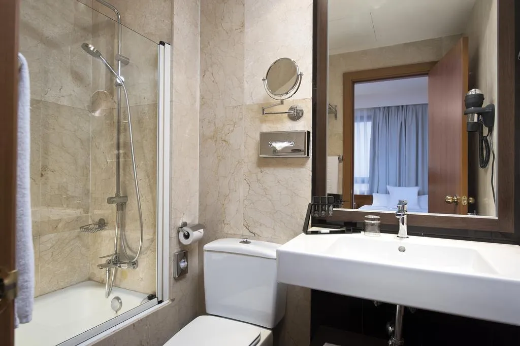 SINGLE STANDARD Room, Melia Madrid Serrano, Madrid