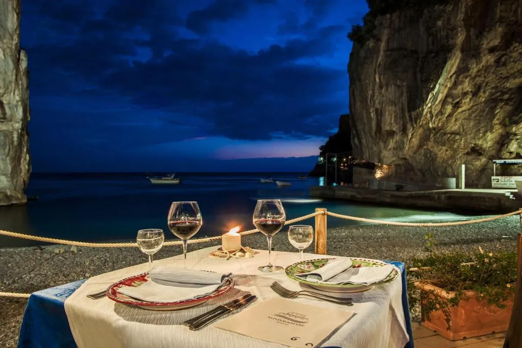 Restaurant, Alfonso A Mare, Naples